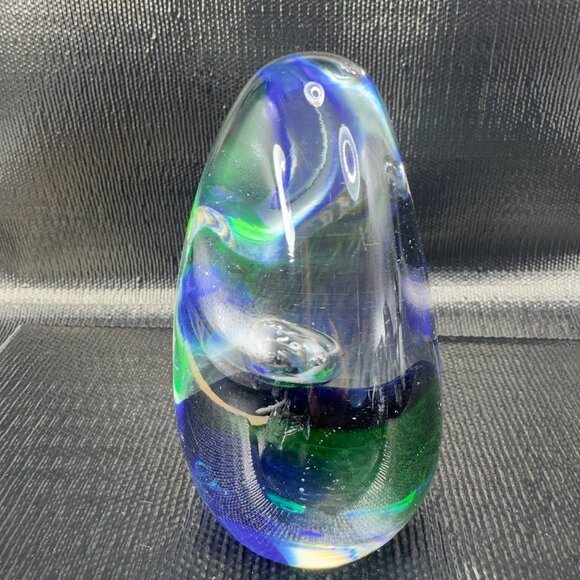 Vintage 1980s Oval Glass Paperweight With Large Bubbles Blue Green Glass Decor - Picture 10 of 11